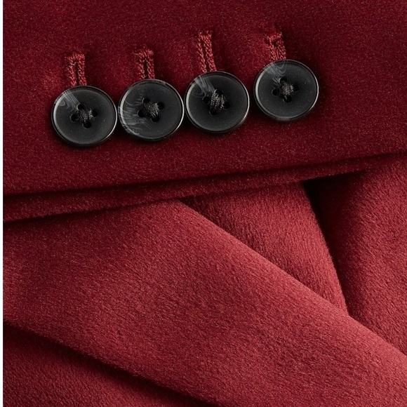 EXPRESS Double Breasted Velvet Blazer - Picture 5 of 8